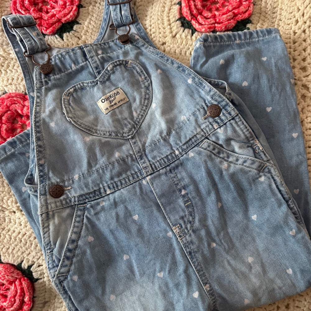 Oshkosh 4T overalls hearts